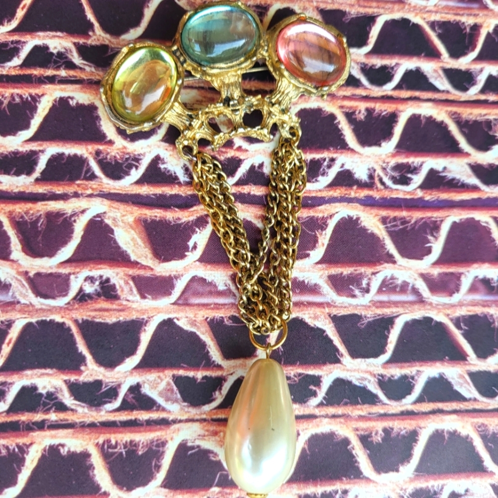 Vintage Broach